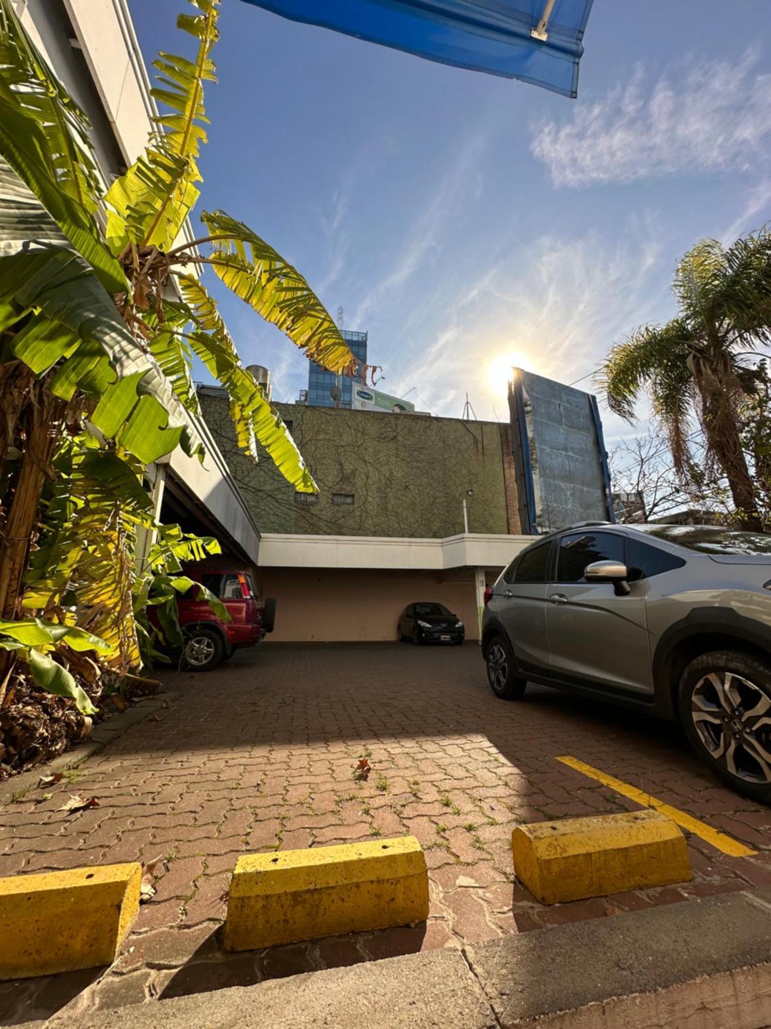 Hotel Vicente Lopez Exterior photo
