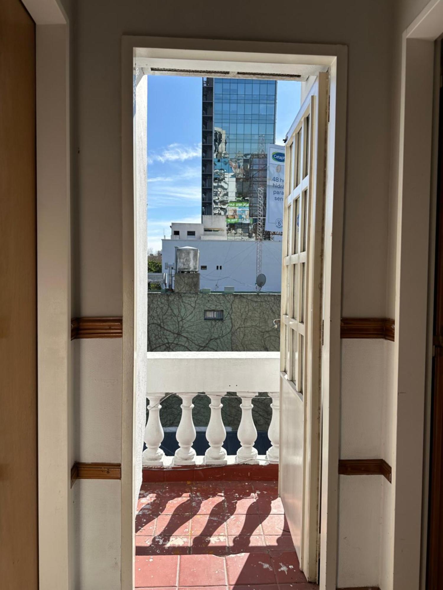 Hotel Vicente Lopez Exterior photo