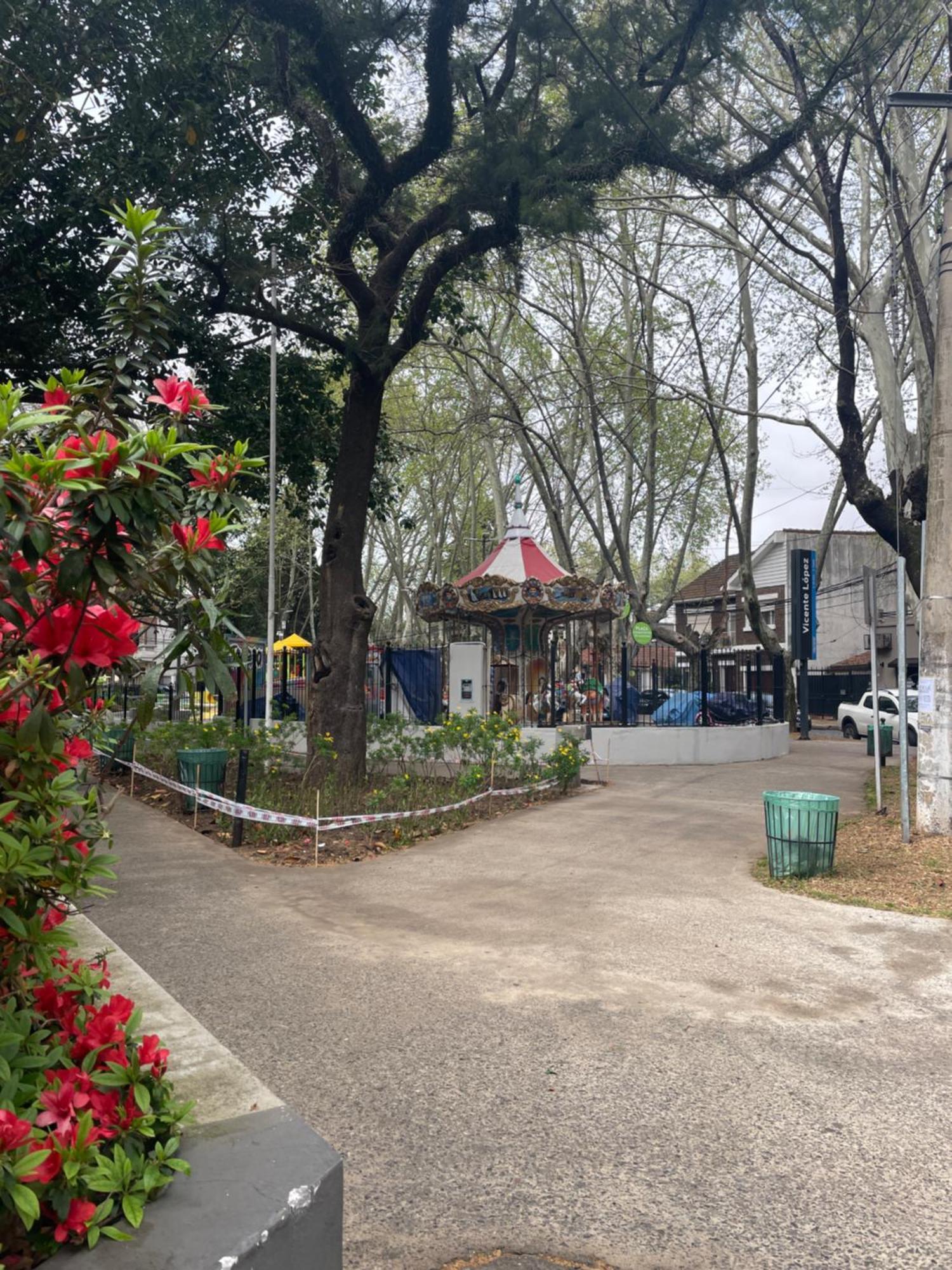 Hotel Vicente Lopez Exterior photo